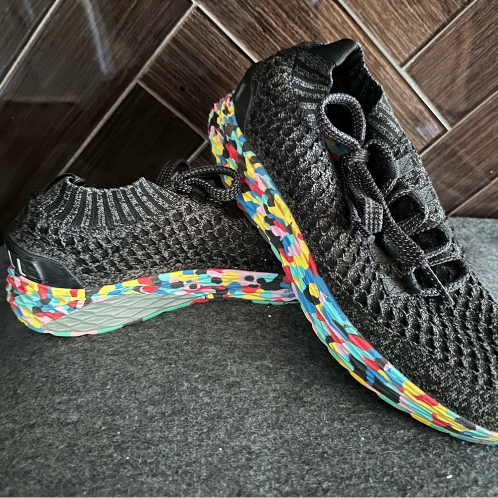 NO BULL knit running shoe